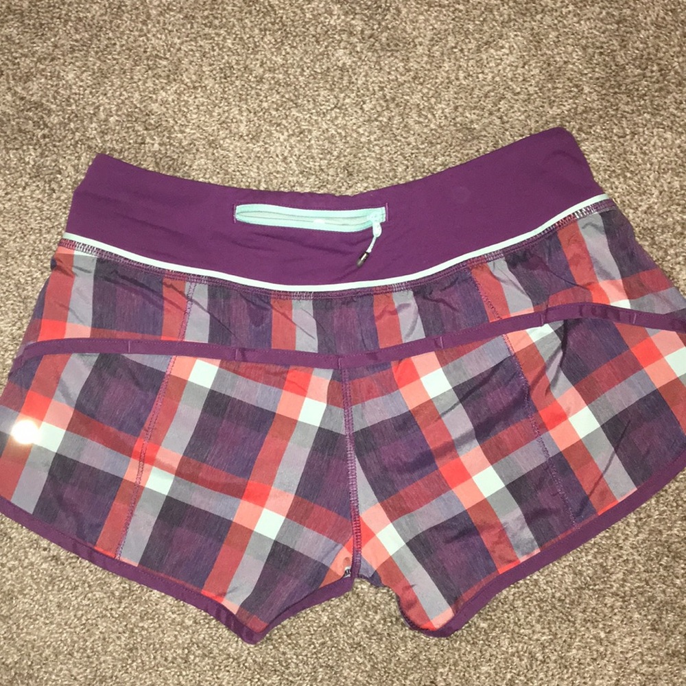 LULULEMON PLAID SPEED SHORT